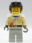 Lego adv004 - Baron Von Barron with Brown Flying Helmet 