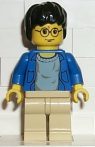Lego hp004 - Harry Potter, Blue Open Shirt Torso, Tan Legs 